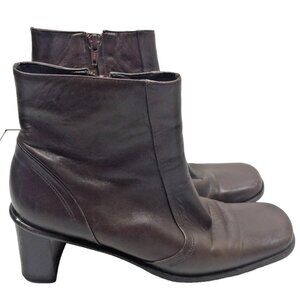 Etienne Aigner Vintage Ankle Boots Brown Leather Size 9 Women's